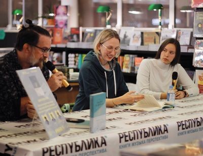 Секрет «Двенадцати стульев». Почему нам смешно, хотя роман вышел почти 100 лет назад